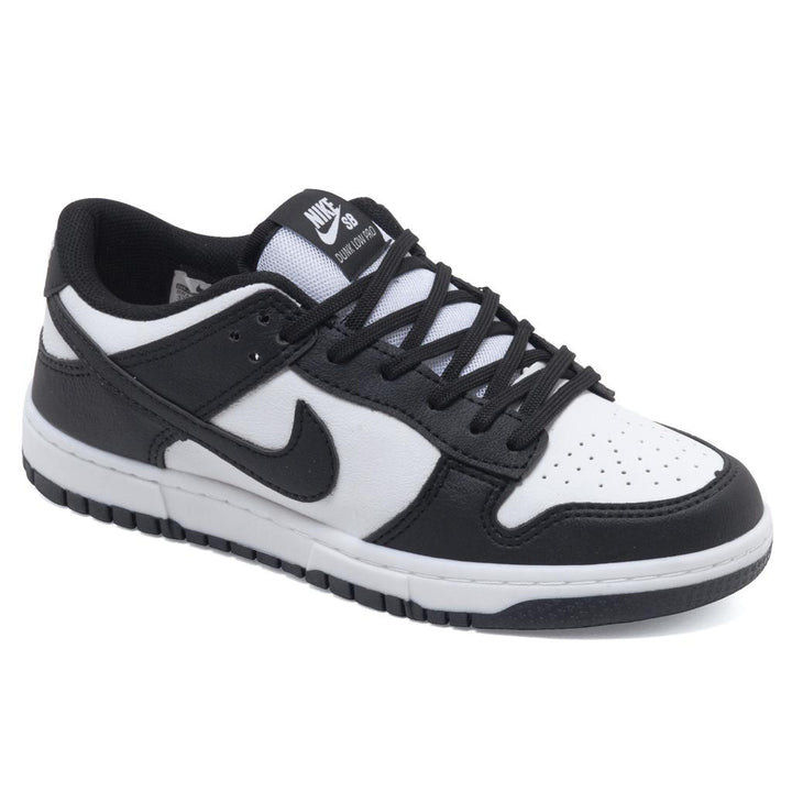 Tênis Sb Dunk Low Preto / Branco