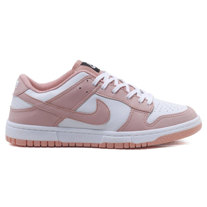 Tênis Sb Dunk Low Rosa / Branco